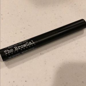 The BrowGal tinted brow gel